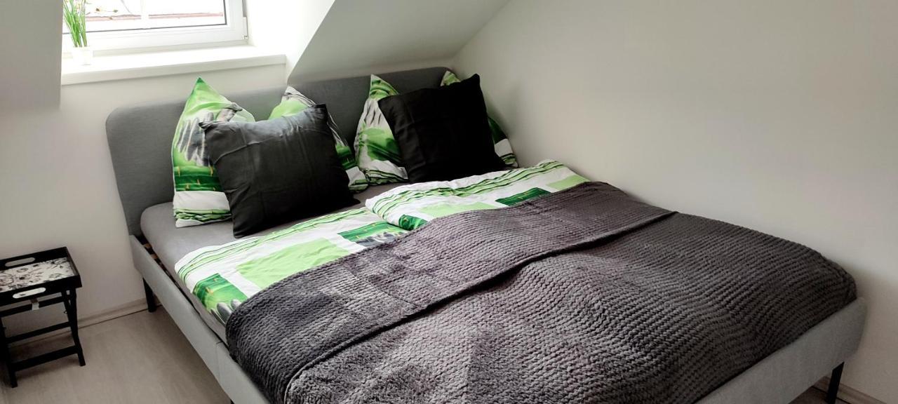 Apartman - Cafe Princ Pod Hradem Wifi, Klima Šternberk Buitenkant foto